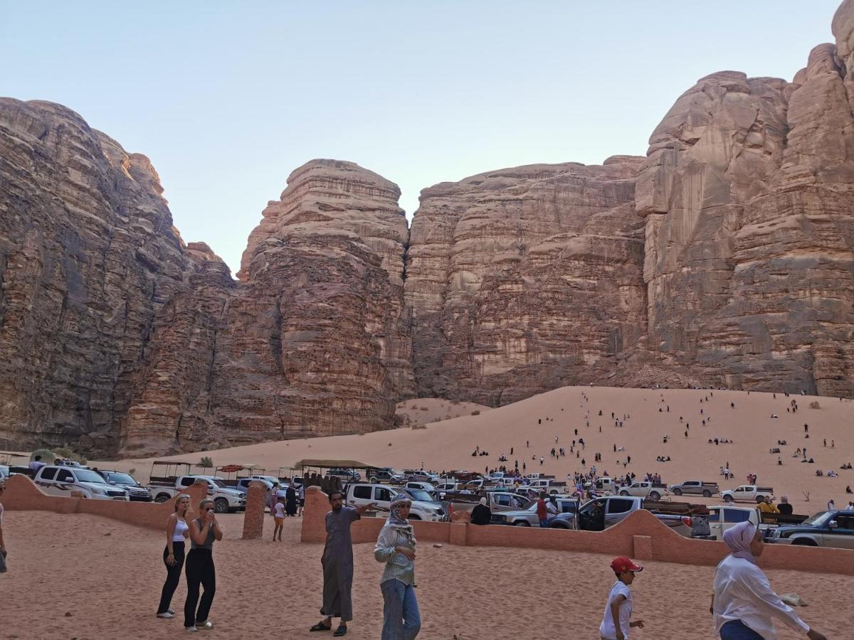 Rum Titanic Camp Wadi Rum Exterior photo