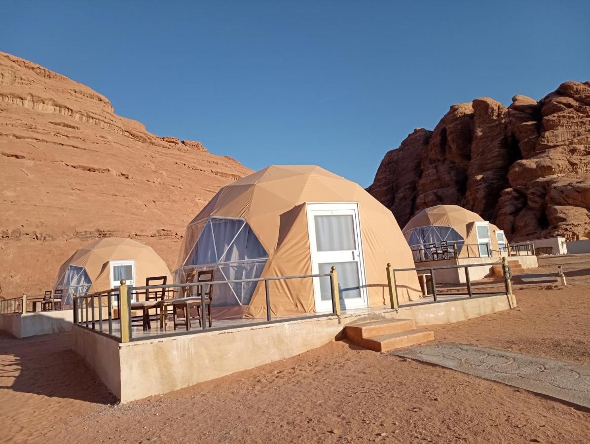 Rum Titanic Camp Wadi Rum Exterior photo