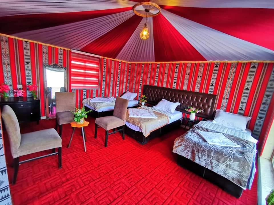 Rum Titanic Camp Wadi Rum Exterior photo